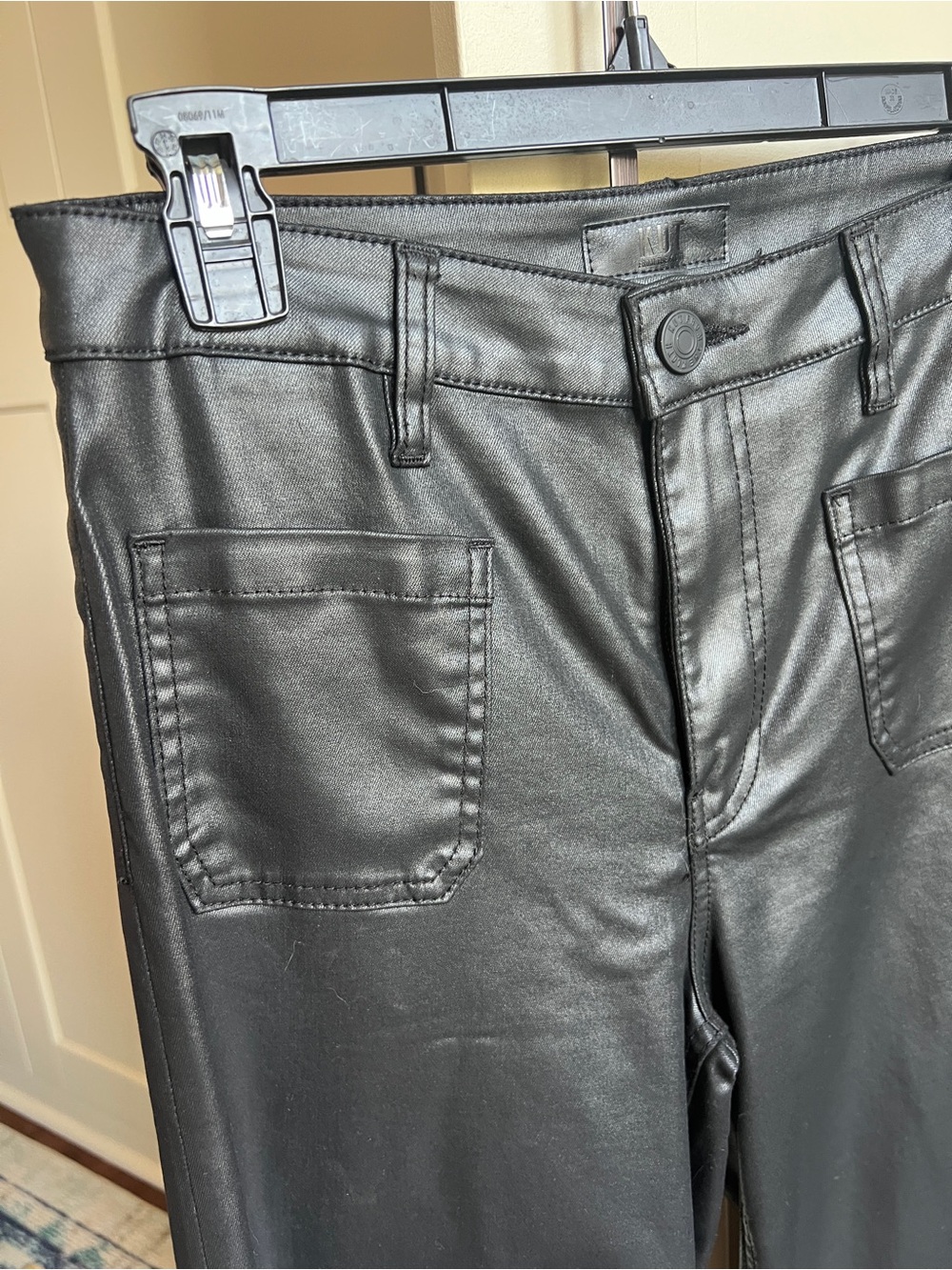 Kut from the Kloth Goldie High Rise Super Flare Coated black Pants - Size 4 - Picture 5 of 6